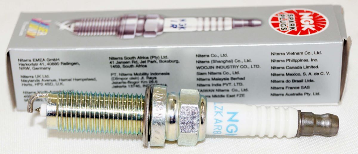 4x NGK 95660 Laser Iridium Spark Plugs ILZKAR8J8SY